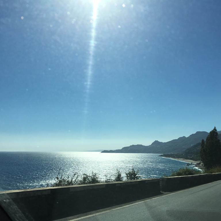 Bed&Breakfast La Casetta SantʼAlessio Siculo Екстериор снимка