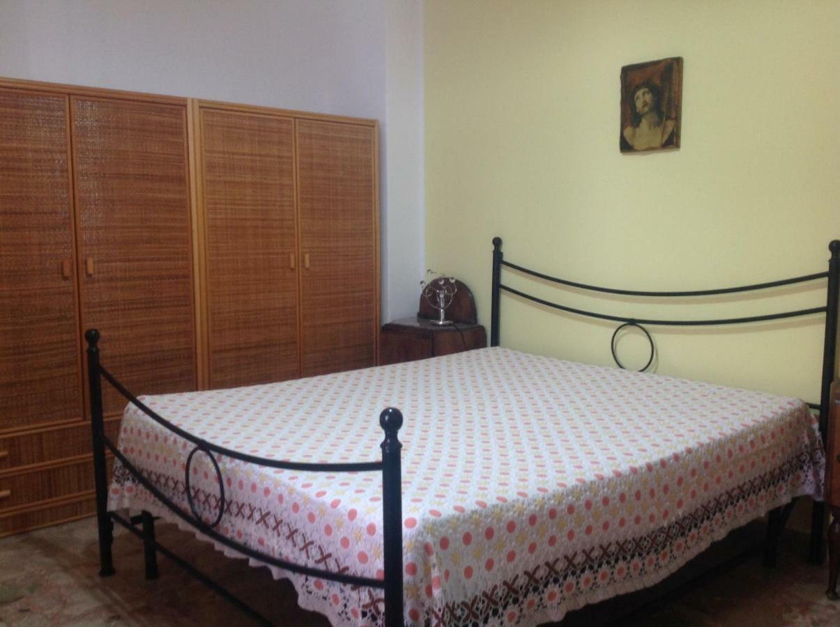 Bed&Breakfast La Casetta SantʼAlessio Siculo Екстериор снимка